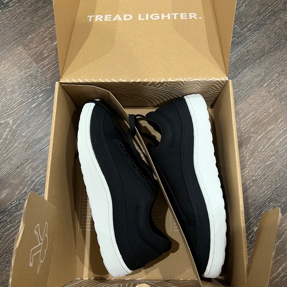 NWT Allbirds Canvas Pacers